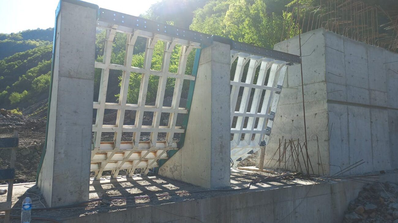geçirgen tersip bendi