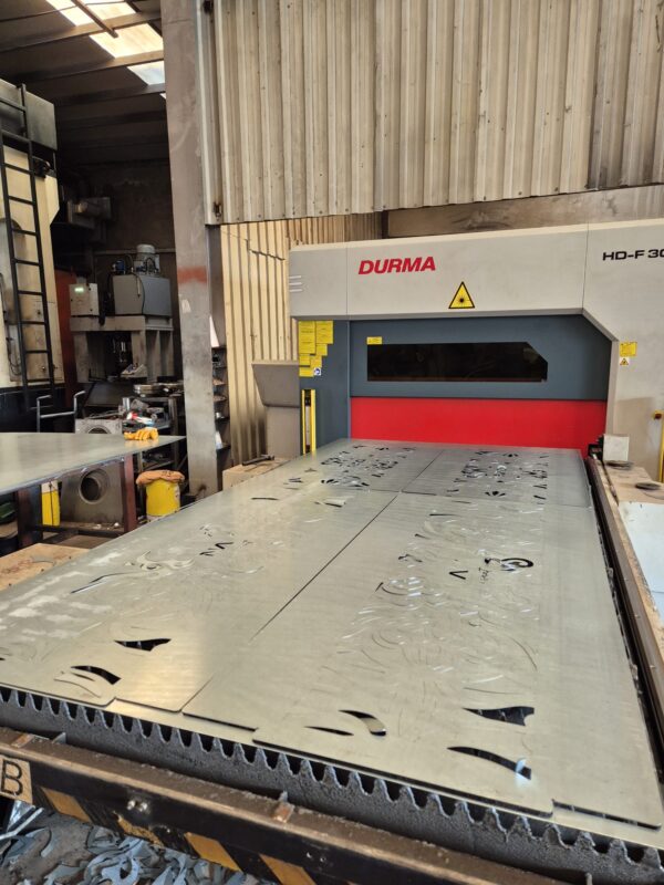 dekoratif panel lazer kesim